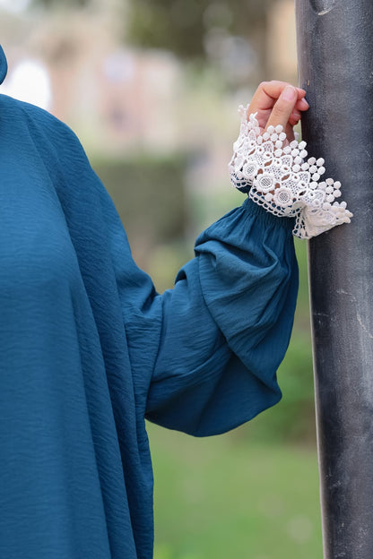 إسدال سي واي راقى  بكلفة دانتيل شيك